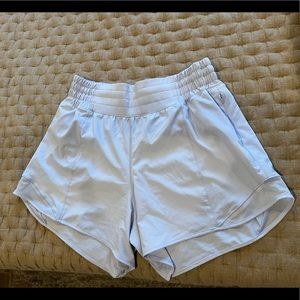Lululemon hotty hot high rise shorts size 6